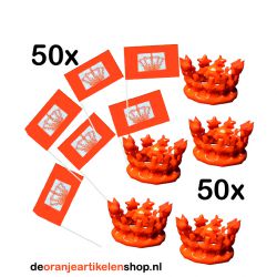 Koningsdag 50x oranje opblaasbare kroon en 50x oranje zwaaivlag kroon - deoranjeartikelenshop