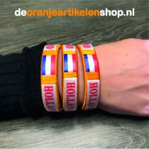 Oranje armband met tekst Holland en Nederlandse vlag - deoranjeartikelenshop